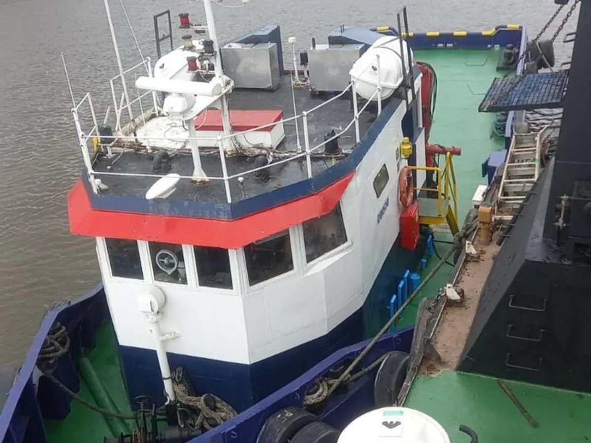 Kapal suplai untuk dijual