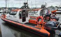 Perahu karet kaku untuk dijual