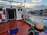 Kapal pesiar untuk dijual