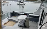Kapal penelitian untuk dijual
