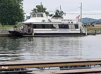 Kapal feri untuk dijual