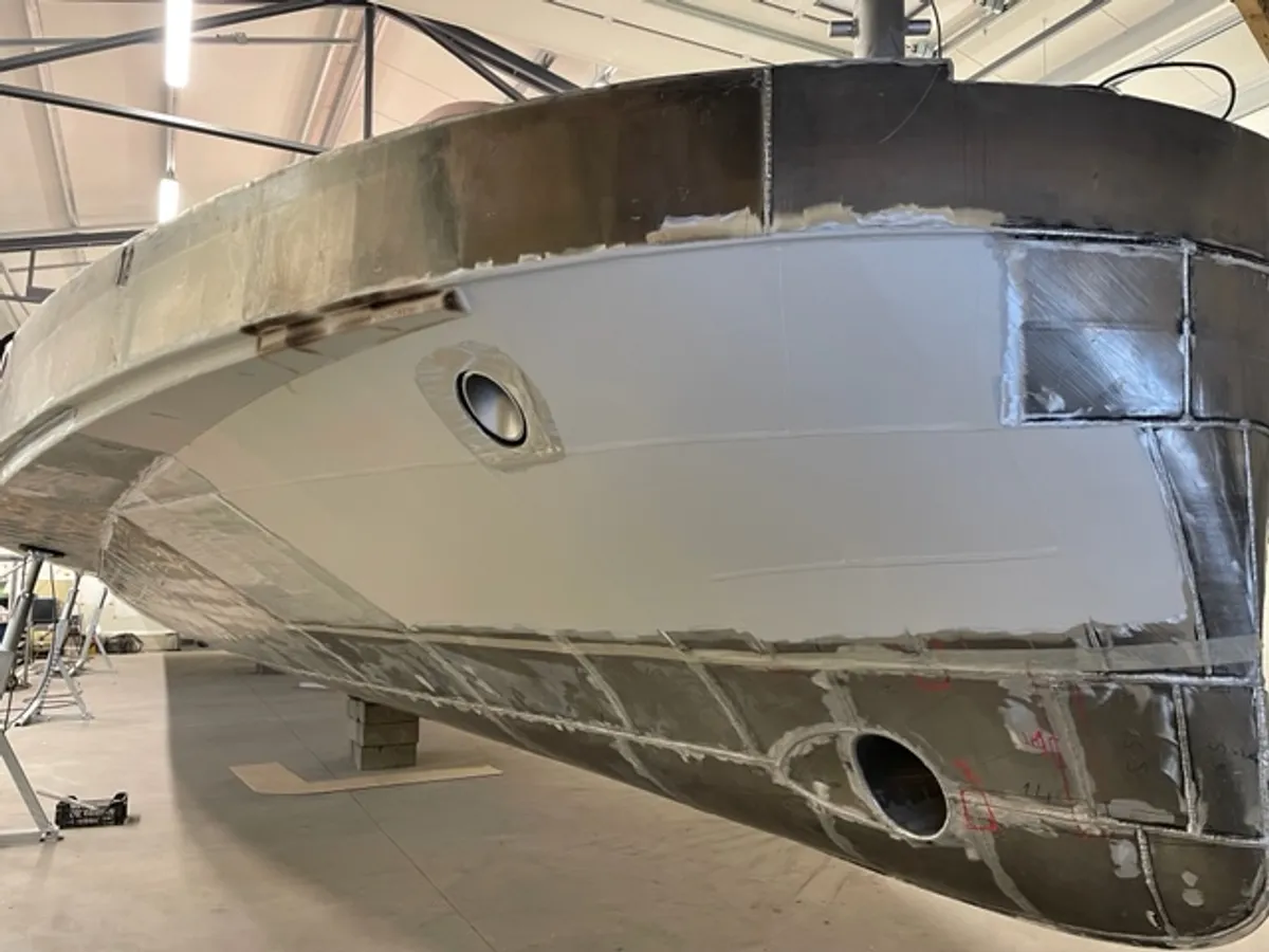 Kapal feri untuk dijual