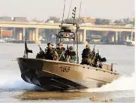 Kapal patroli untuk dijual
