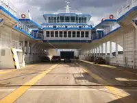 Kapal feri untuk dijual