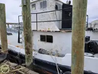 Kapal suplai untuk dijual
