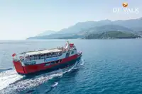 Kapal feri untuk dijual