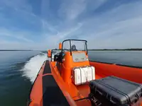 Kapal kontainer untuk dijual
