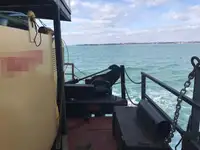 Kapal keruk untuk dijual