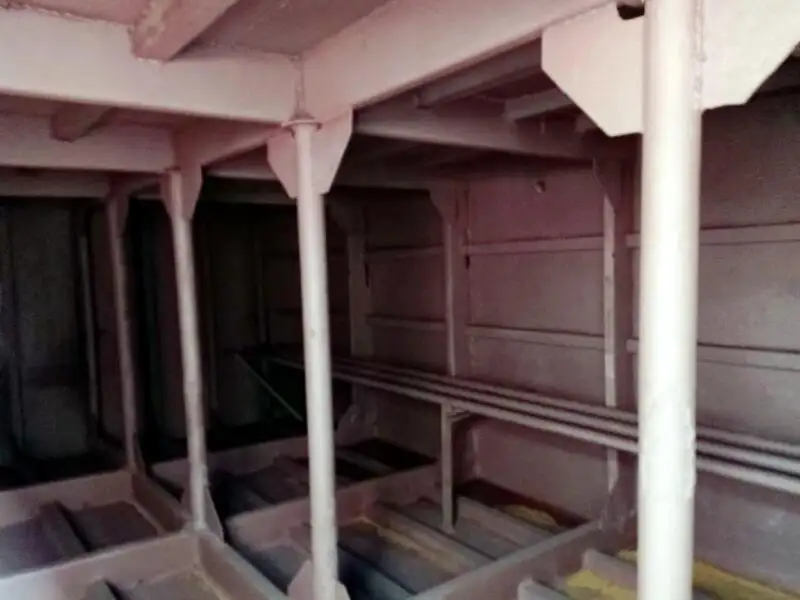 Kapal pendarat, tank untuk dijual