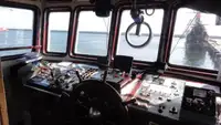 Kapal penarik dijual