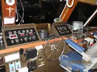Kapal kru untuk dijual