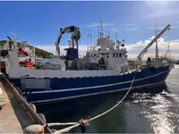Kapal feri untuk dijual