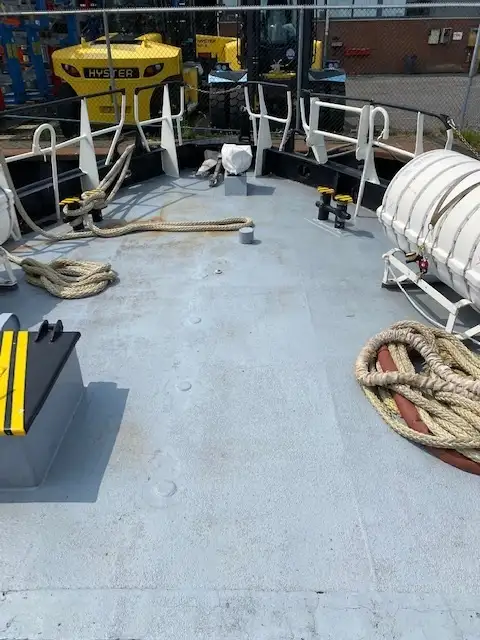 Kapal keruk untuk dijual