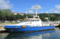 Kapal patroli untuk dijual