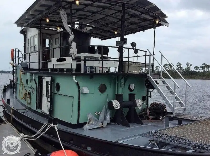 Kapal tunda untuk dijual