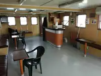 Kapal pendarat, tank untuk dijual