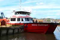 Katamaran untuk dijual