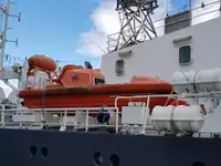 Kapal kontainer untuk dijual