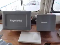 Kapal survei untuk dijual