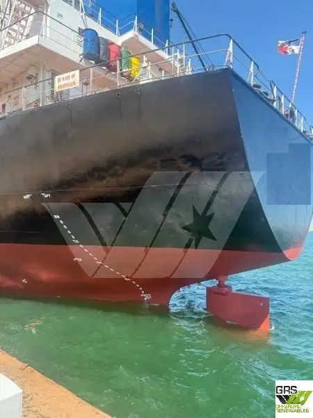 Kapal pengangkut barang curah untuk dijual
