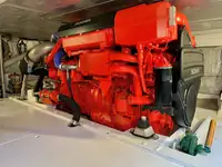 Kapal pesiar untuk dijual