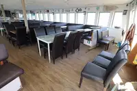 Kapal penumpang untuk dijual