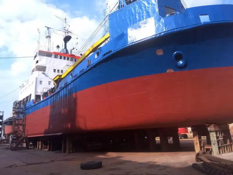 Kapal keruk untuk dijual