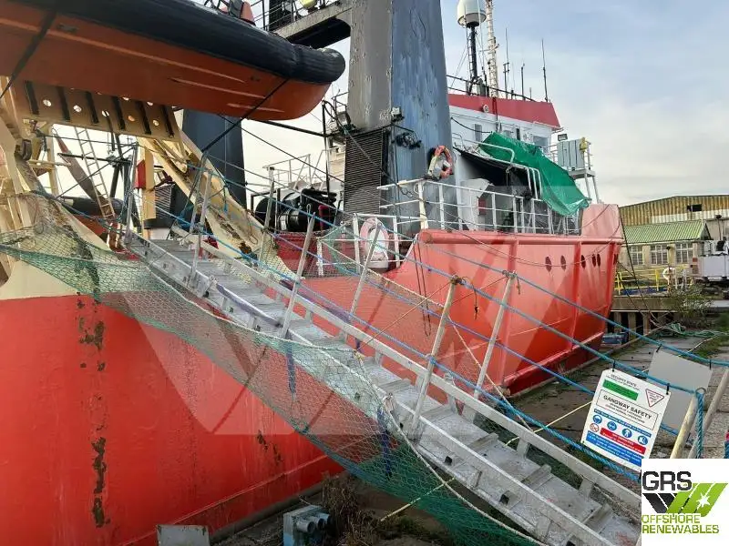 Kapal suplai untuk dijual