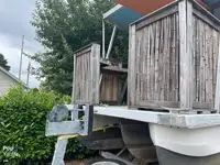 Katamaran untuk dijual