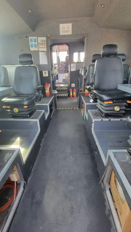 Kapal kontainer untuk dijual