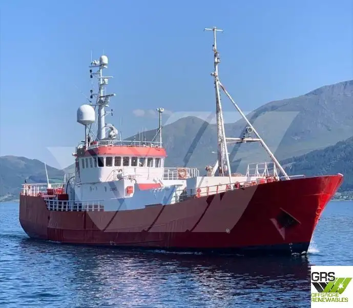 Kapal penelitian untuk dijual