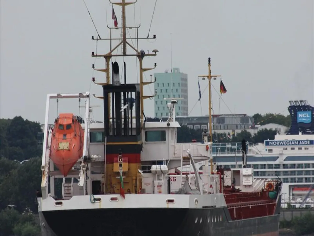 Kapal tanker minyak/kimia untuk dijual