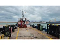Kapal kru untuk dijual