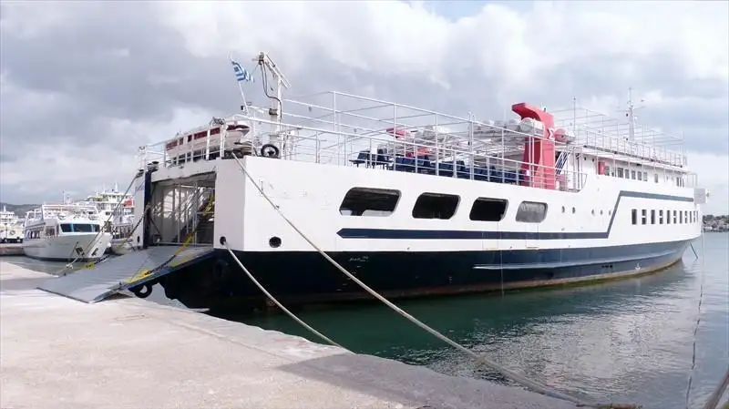 Kapal RoPax untuk dijual