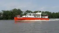 Kapal patroli untuk dijual