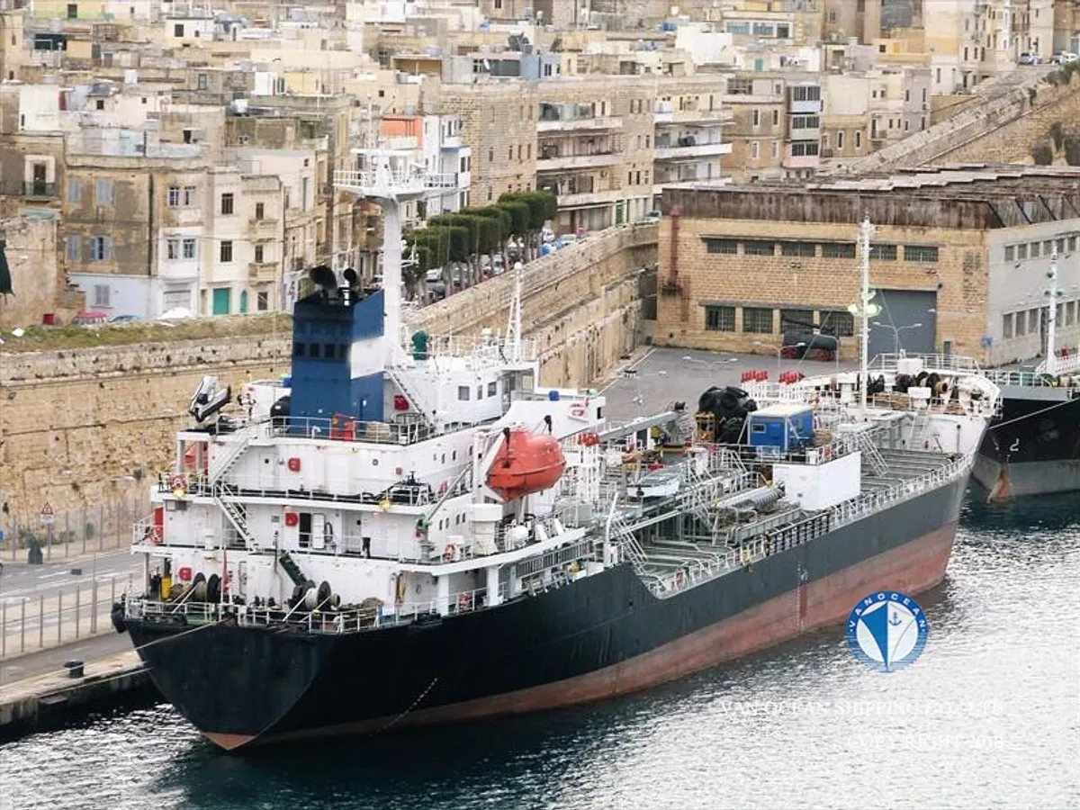 Kapal tanker minyak/kimia untuk dijual