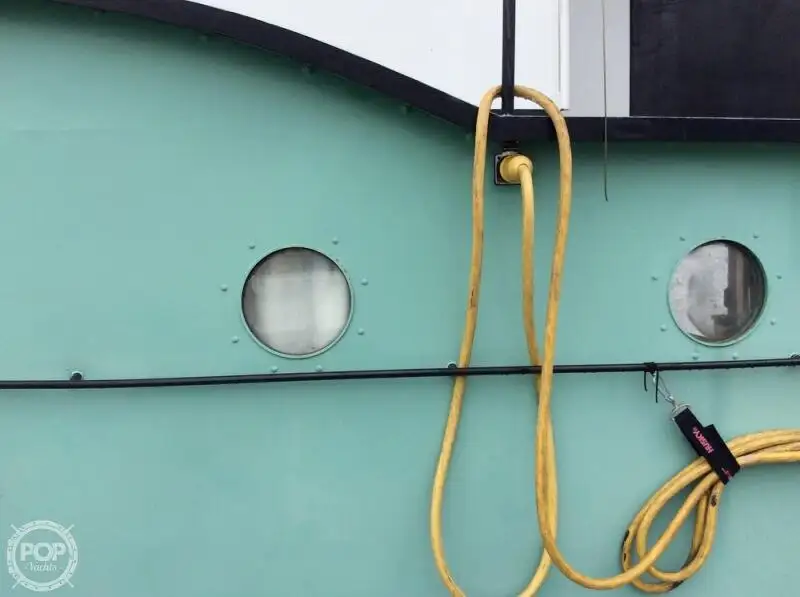 Kapal tunda untuk dijual