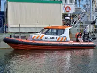 Kapal kontainer dijual