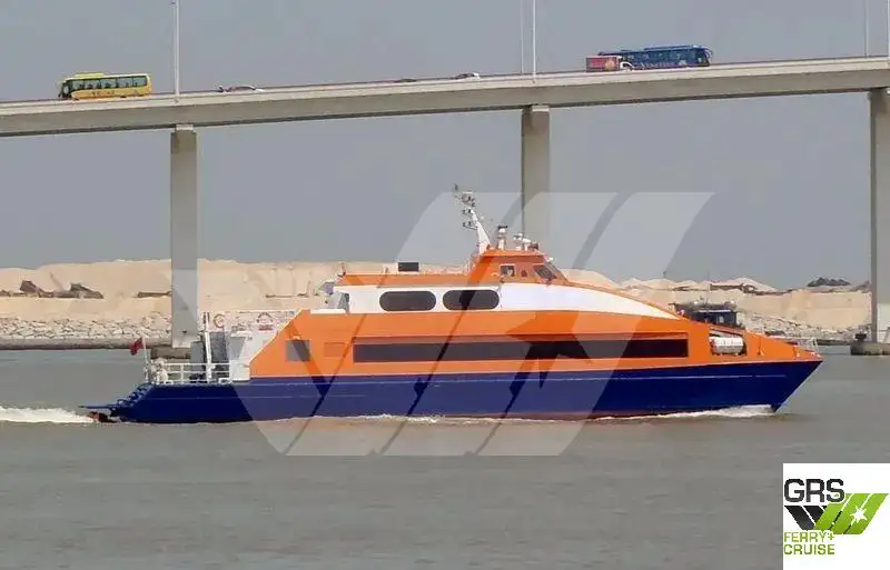 Kapal penumpang untuk dijual