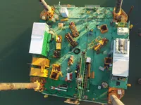 Rig pengeboran lepas pantai untuk dijual