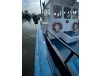 Kapal patroli untuk dijual