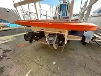Kapal pengangkut LNG untuk dijual