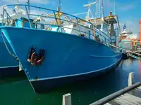 Trawler dijual