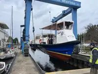 Kapal pesiar untuk dijual