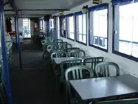 Kapal penumpang untuk dijual