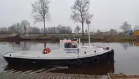 Kapal penarik dijual