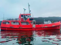 Kapal survei untuk dijual