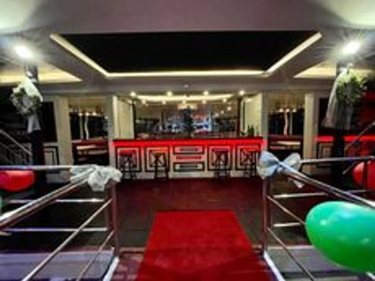 Kapal penumpang untuk dijual