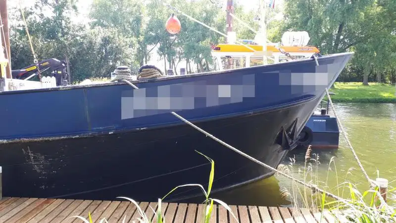Kapal pukat untuk dijual