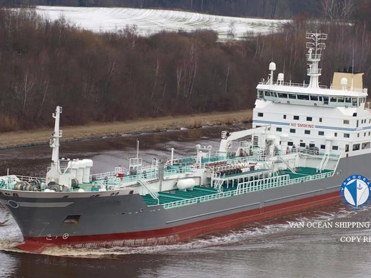 Kapal tanker minyak/kimia untuk dijual
